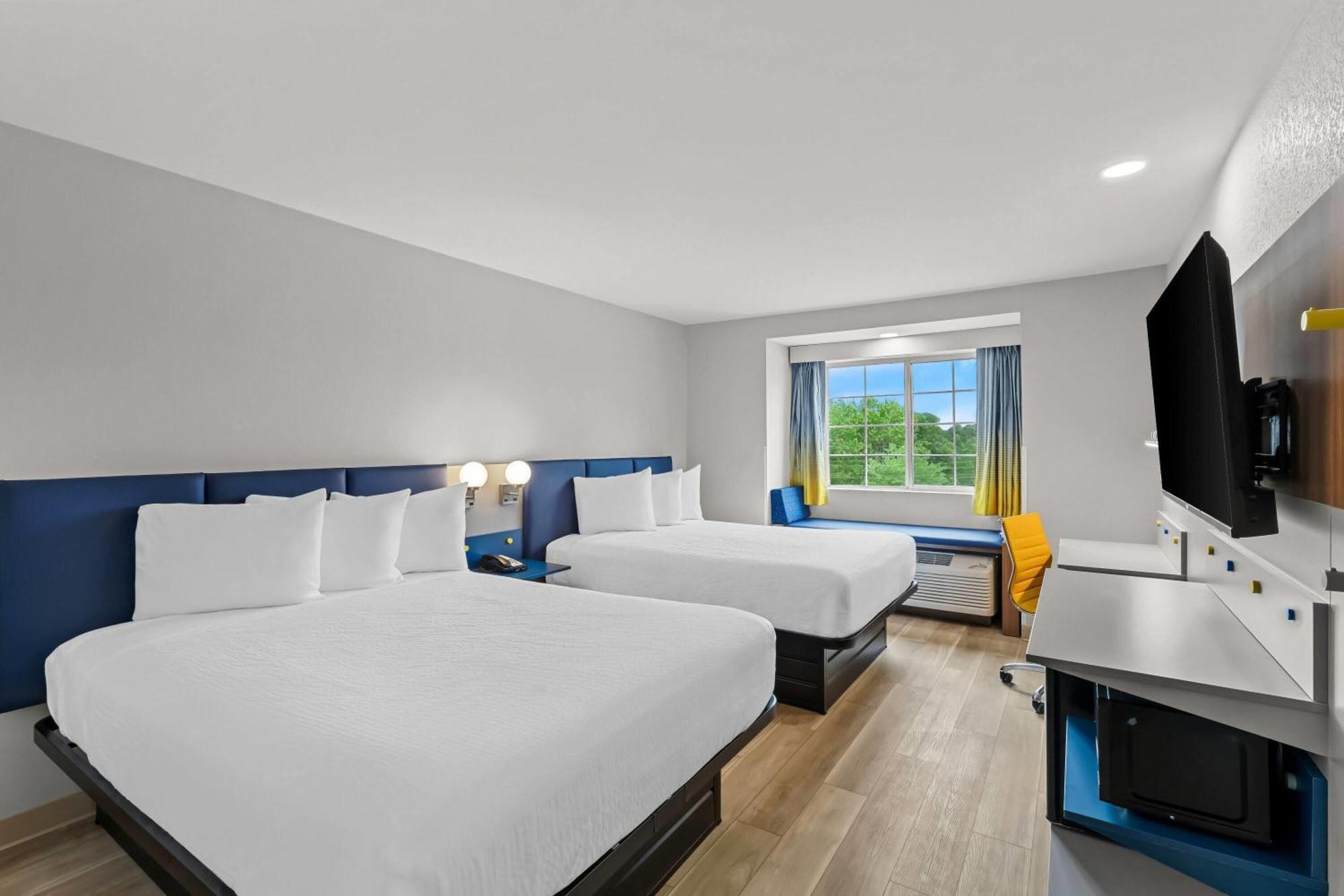 Microtel Inn & Suites By Wyndham Norcross Ngoại thất bức ảnh