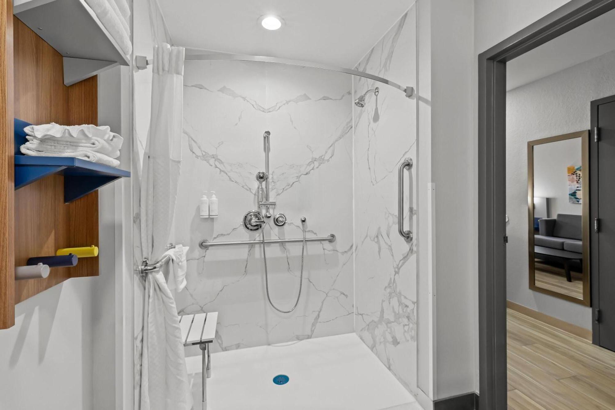 Microtel Inn & Suites By Wyndham Norcross Ngoại thất bức ảnh