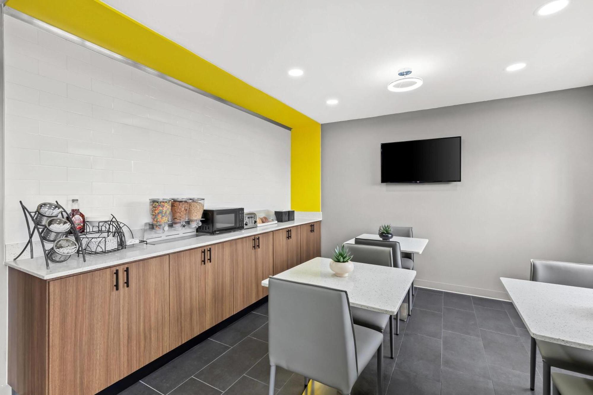 Microtel Inn & Suites By Wyndham Norcross Ngoại thất bức ảnh
